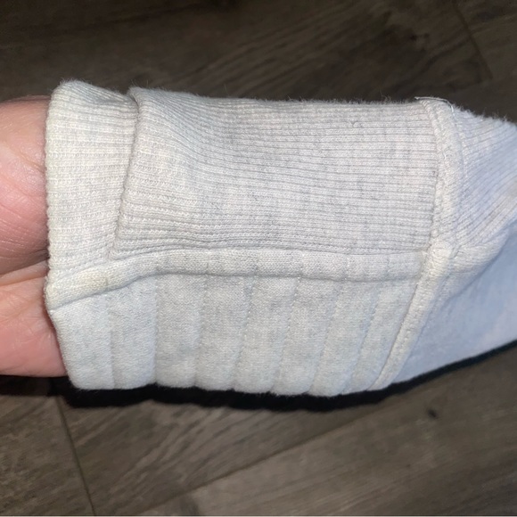 ✨SOLD✨Lululemon Grey Radiant Jacket/ Zip Up Sweatshirt - Picture 9 of 11